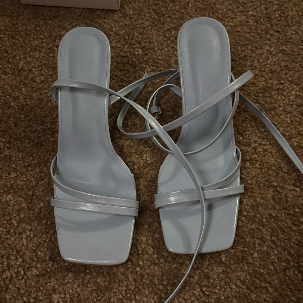 Light blue heels women’s size 8.5